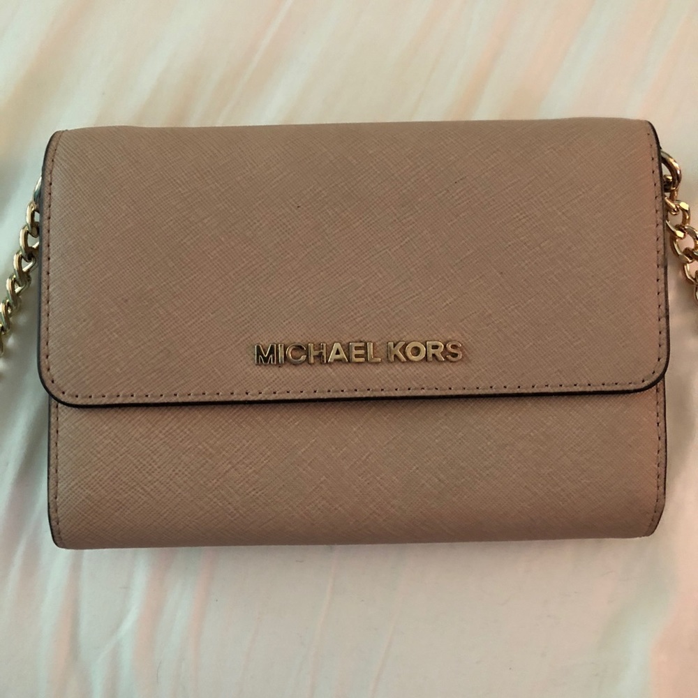 Michael Kors cross body purse